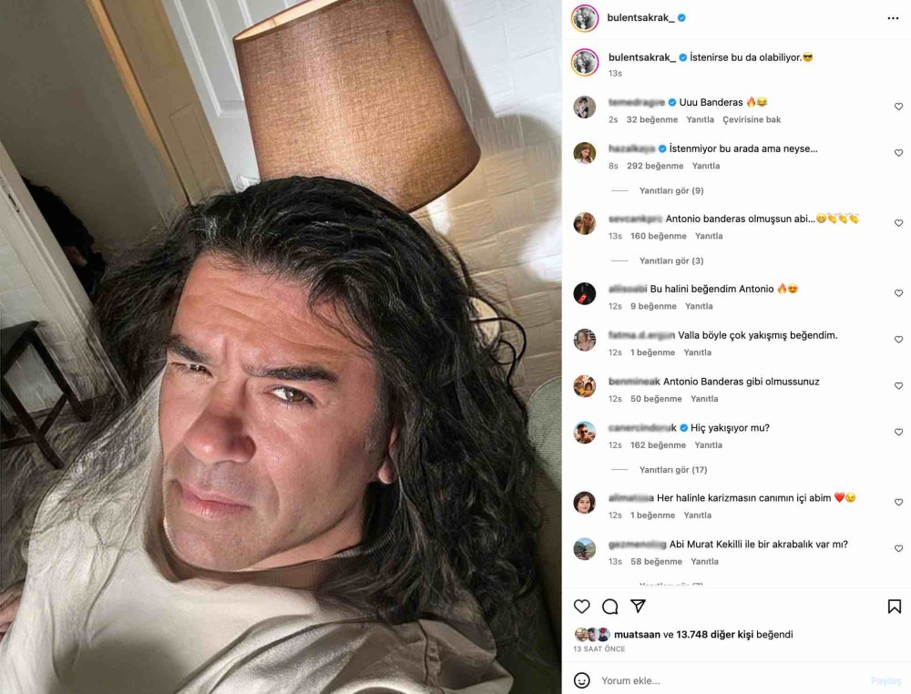 bulent sakrak in uzun sacli yeni imaj paylasimi gundem oldu antonio banderas a benzetildi